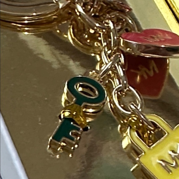 Michael Kors Gold Charm Keychain - Picture 5 of 8
